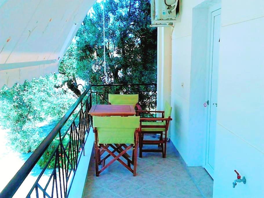 Giorgos Apartments. Скала-Фуркас Экстерьер фото