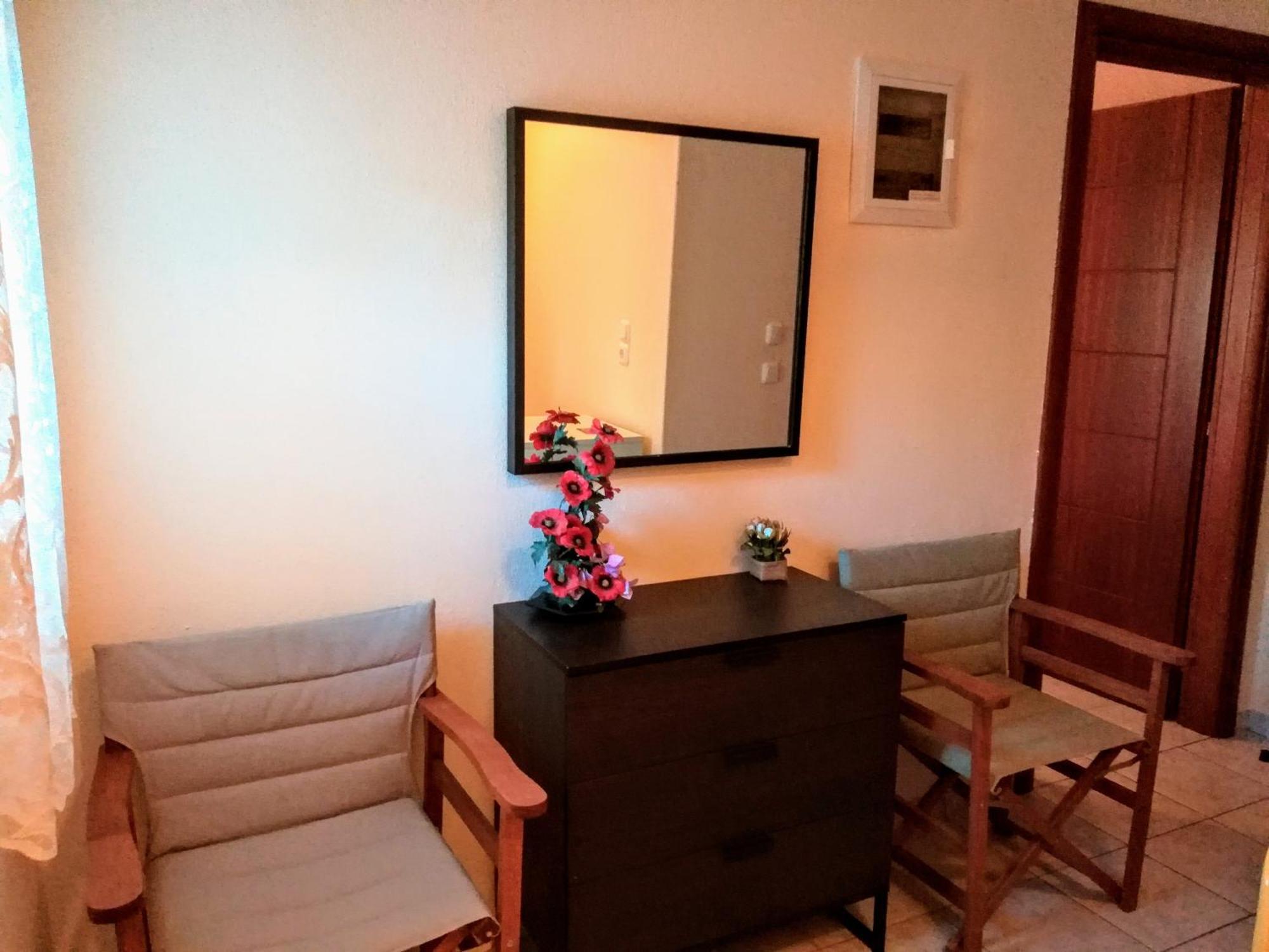 Giorgos Apartments. Скала-Фуркас Номер фото