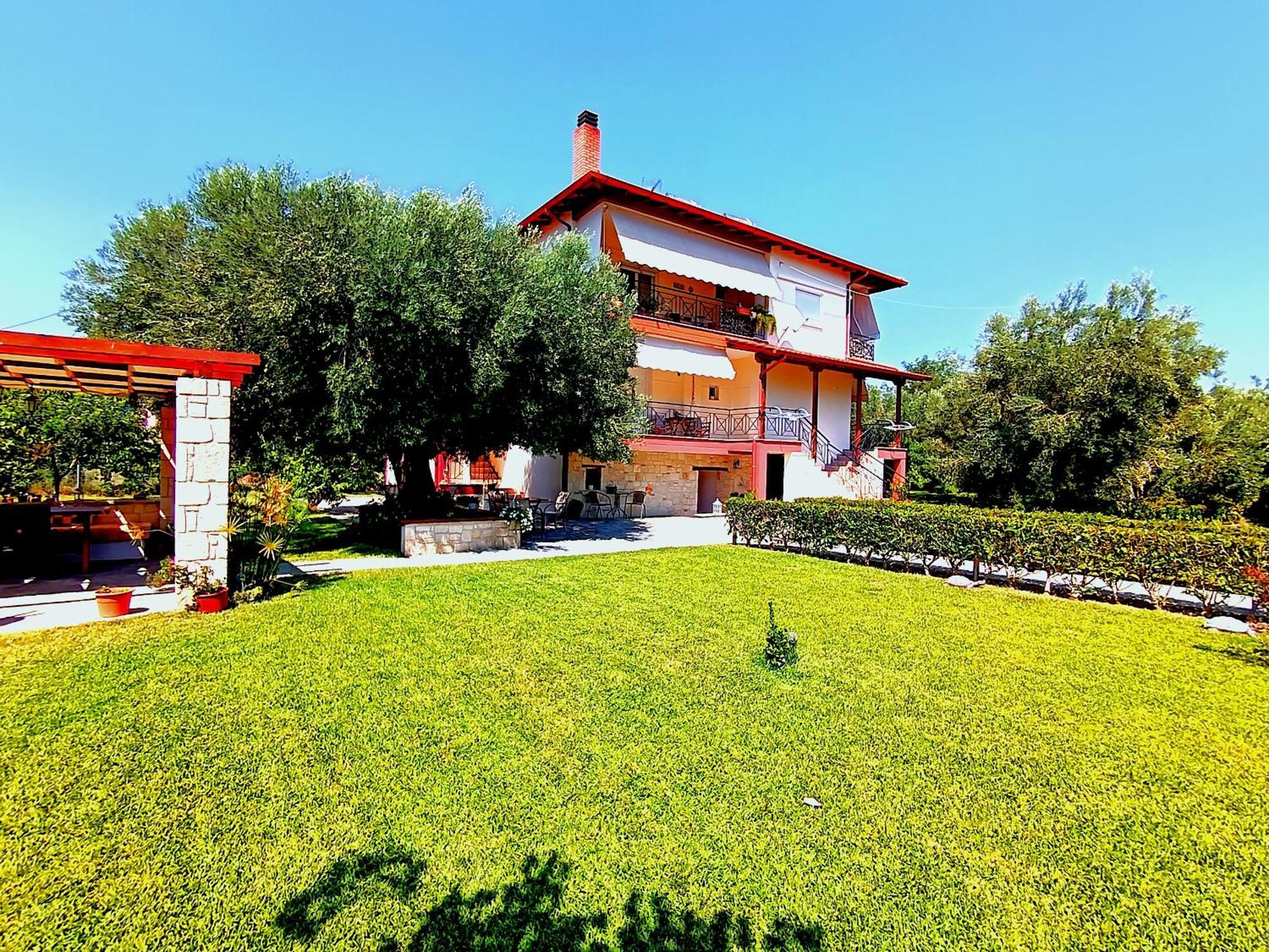 Giorgos Apartments. Скала-Фуркас Экстерьер фото